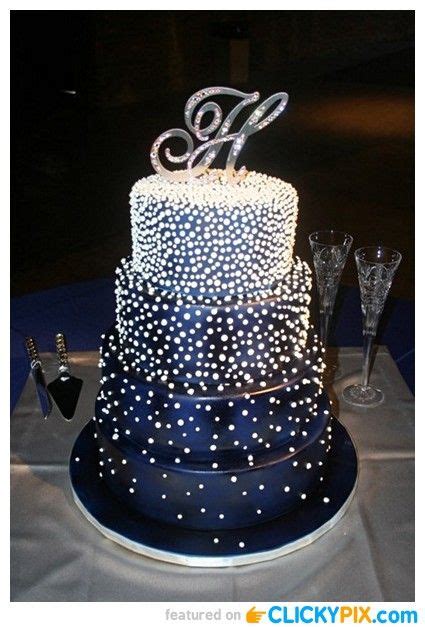 There are some poor souls who pitter patter through life without causing a stir or resources for fancy wedding cake are not as difficult to find, these fancy cakes pictures may spark some interesting ideas for your theme wedding. Cool Wedding Cakes and Fancy Cakes (62 Images) | DIY ...