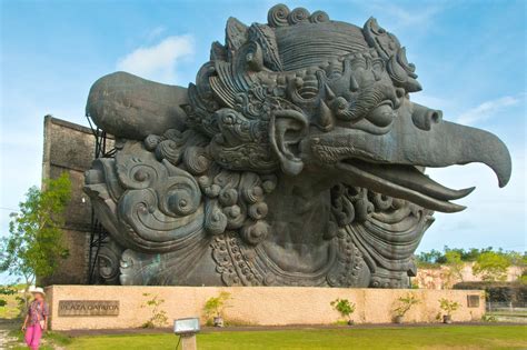 Garuda Wisnu Kencana In Bali Cultural Park In Ungasan Go Guides