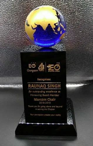 Crystal Globe Trophy At Best Price In New Delhi By Kyr Crystal