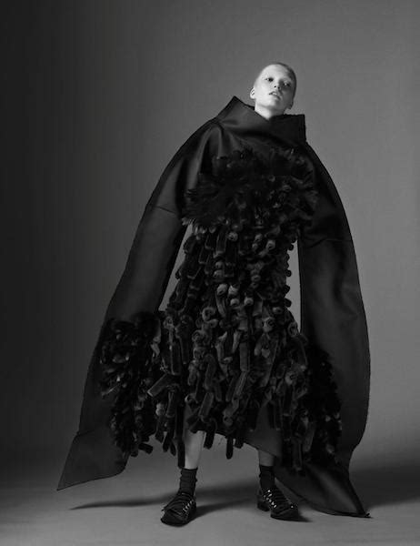 Incredible Fashion Creations By Rei Kawakubo Fubiz Media In 2020