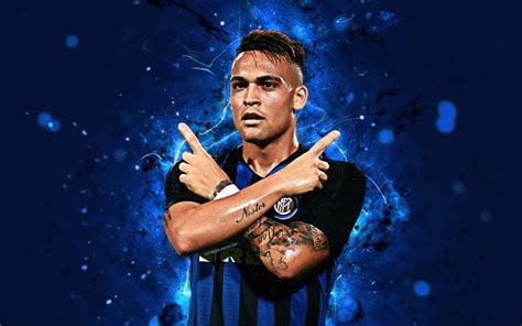 The argentina international has impressive pace and technique and as a younger player started out in defence before switching to attack. Download Lautaro Martinez Download HD 1080x2280 Wallpapers ...
