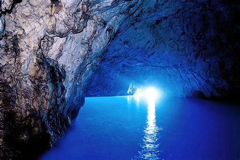 Blue Grotto Capri Tourist Destinations