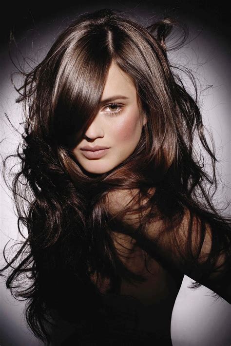 On dark brown hair, it will give you a subtle purplish tint especially in sunlight, while on a light brown or natural blonde base it will turn out a very close match to how it would appear on a lightened base! Girl In Your World: The Best Asian Hair Dye