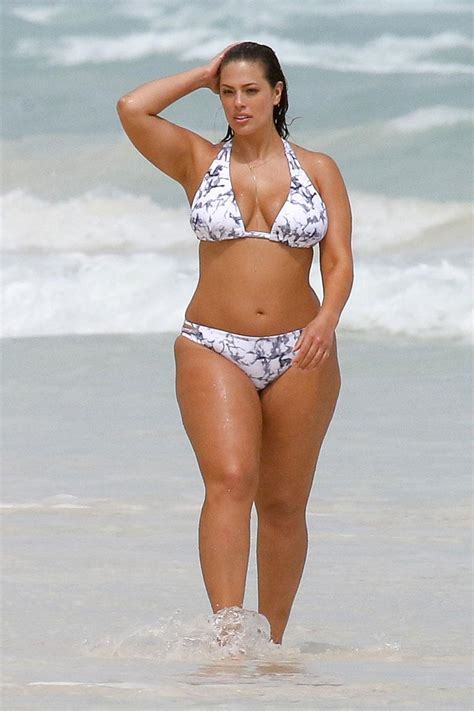 Plus Size Model Ashley Graham Bares Curves In A Skimpy Bikini