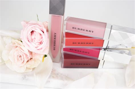 burberry liquid lip velvets swatches and review lipstick latitude