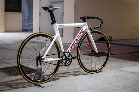 CONSTANTINE Urbane Complete Bike | FISHTAIL CYCLERY