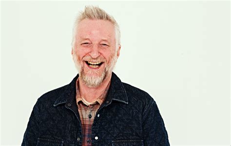 Billy Bragg Announces Uk And Ireland Tour For 2021