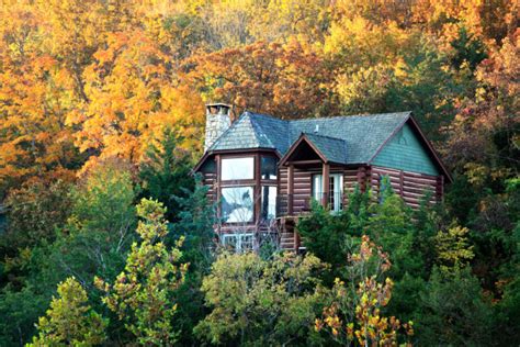 You and your partner staying in a log cabin which boasts all the latest mod cons, beautiful interior and the 'pièce de résistance'.the hot tub. The 9 Coziest Missouri Log Cabins To Spend The Night In