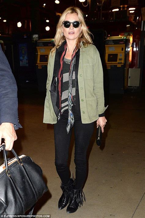 Kate Moss Opts For The Train Following Her Recent Flight Fiasco Kate Moss Street Style Denim