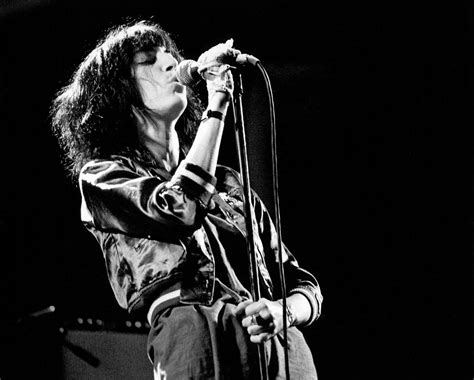 7 Iconic Photographs That Prove Why Patti Smith Is Our Fall Style Icon