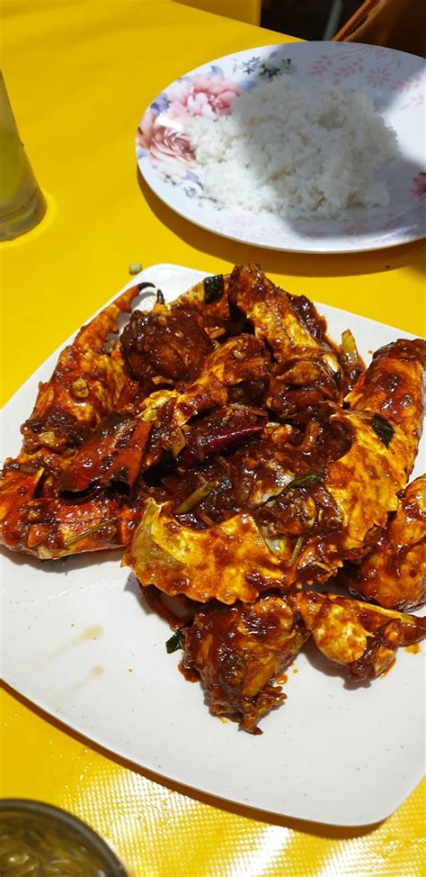 Mama pulang sama supir kantor. Kota Kinabalu 2020: Kedai Makan Seafood Sedap di Kota Kinabalu
