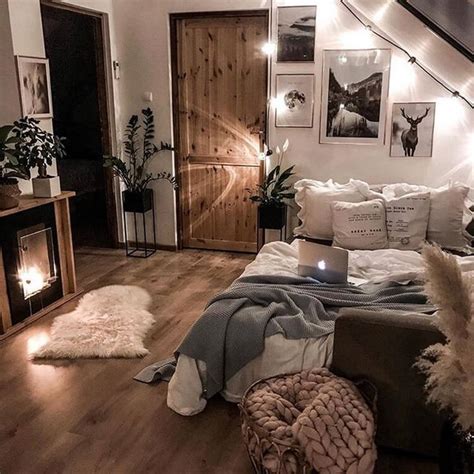 Interesting Hippie Bedroom Ideas With Happy Tones And Atmosphere