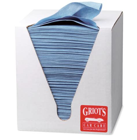 I use two towels, one bath sheet sized. Griot's Garage Lint-Free Towel - Car Wash Towel Ships Free