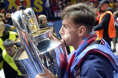 Lionel Messi Makes 100th Champions League Appearance For