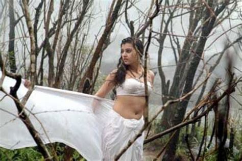 Indian Actress Archana Veda White Wet Saree In Latest