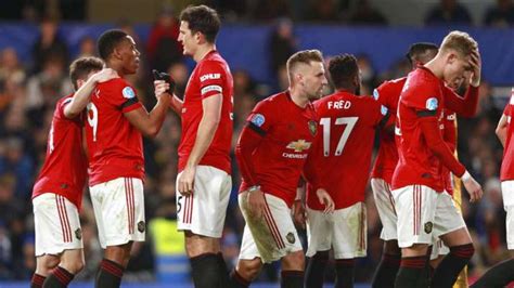 Chelsea remain undefeated under tuchel, but both teams take just a point from it. Premier League: Manchester United beat Chelsea 2-0, throw ...