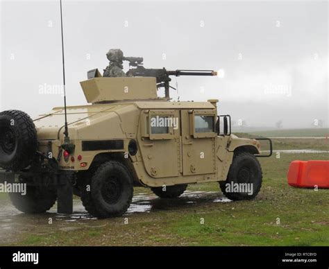 Gun Mounted Army Vehicles Hi Res Stock Photography And Images Alamy