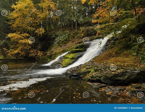 Pennsylvania Waterfall In Autumn Stock Image Image Of Colors