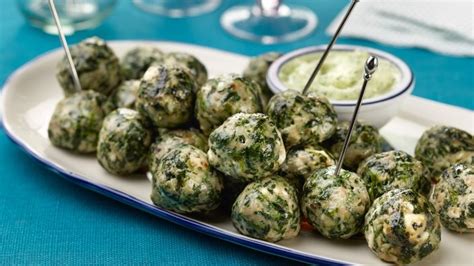 Get with the new informality and serve up these delicious dishes packed with flavour to be proud of. 50 Quick and Easy Christmas Starters | Recipes | Food ...