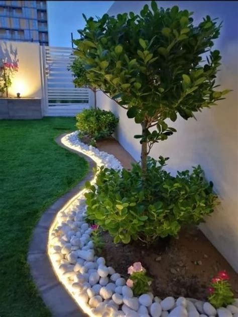 White Rocks In Yard Landscaping Creative And Contemporary Design Ideas