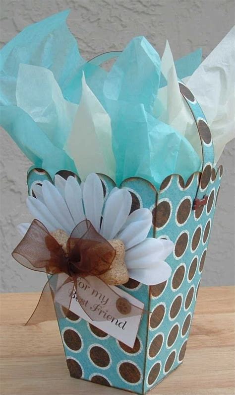 Prom swag large gift bag. Wrapped gifts in gift bags | Gift Bag | Gift Wrap Ideas ...