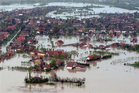 Bangladesh Floods Heavy Rains Claim 108 Lives The Statesman