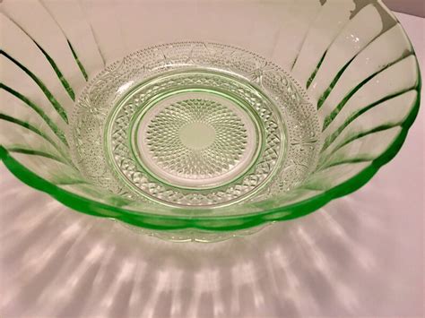 vintage green cut glass bowl with scalloped edge vintage etsy