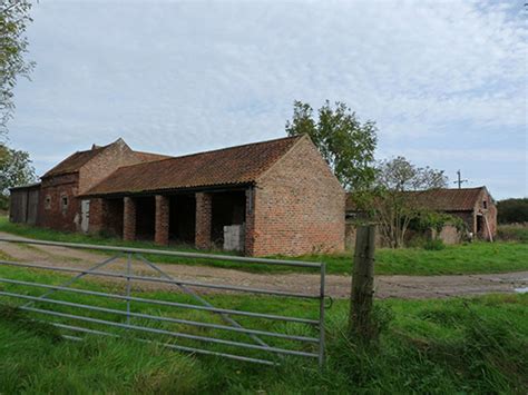 Of ireland abroad barns to let unconverted barns churches frames oast houses. Unconverted Barn For Sale In West Newton East Yorkshire