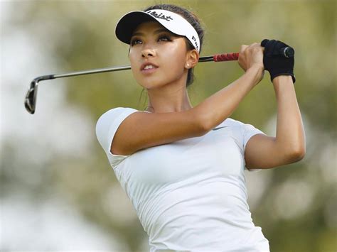 Top 10 Golfer Nữ Hấp Dẫn Nhất Thế Giới Hiện Tại