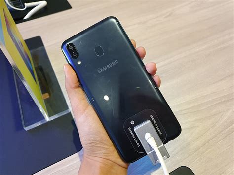 Latest updated samsung galaxy m20 official price in bangladesh 2021 and full specifications at mobiledokan.com. Samsung Galaxy M20 launches in Malaysia with 5000mAh ...