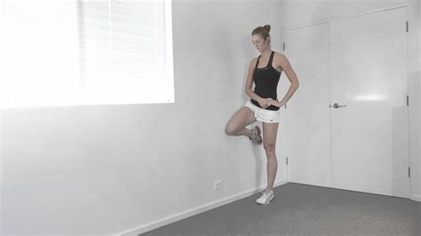 Knee Rehab Exercises 01l Single Leg Wall Squat Youtube