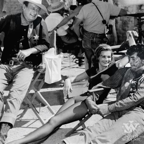 Behind The Scenes John Wayne Angie Dickinson And Dean Martin Relax On The Set Of Rio Bravo