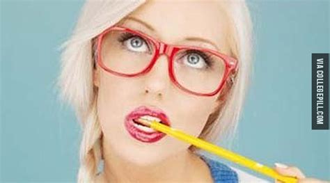 17 beautiful and sexy girls with glasses collegepill