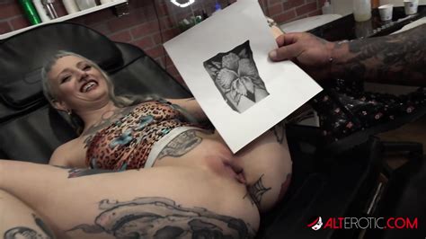 River Dawn Ink Sucks Cock After Her New Pussy Tattoo