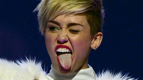 Miley Cyrus Explains The Mystery Of Her Incessant Tongue Wag Video