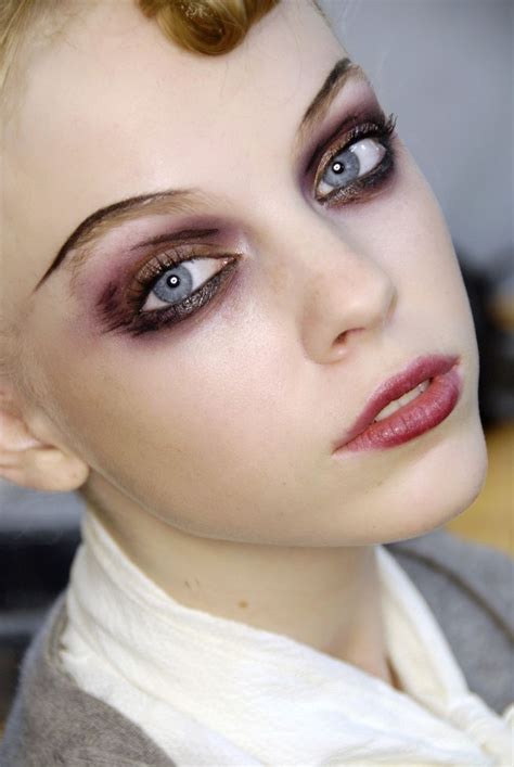 293 Best Catwalk Makeup Images On Pinterest Make Up Looks Makeup And