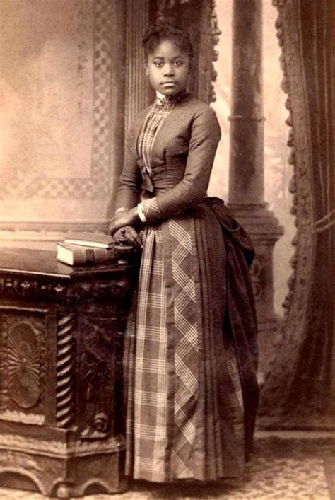 Beautiful Black Ladies In Victorian Era Vintage Black Glamour Vintage Portraits Victorian Women