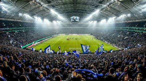 Erstmals bekamen die vereinsmitglieder konkrete pläne zu sehen, die das architekturbüro albert speer und partner mehrfach überarbeitet hat. Noch Tickets gegen Hertha BSC und den SC Freiburg ...