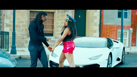 Video Flavour Crazy Love Ft Yemi Alade Ghanaclasic