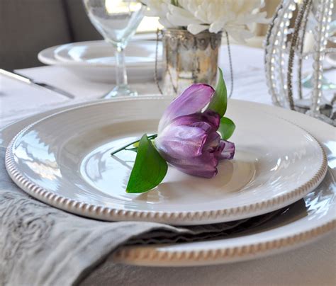Style Your Place Settings With Flowers Decor Gold Designs