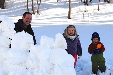 30 Fun Kids Activities For Snow Days