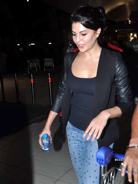 Jacqueline Fernandez Caught Sans Makeup At Mumbai Airport As On Her