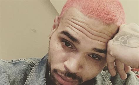 Fans React To Chris Brown S Proposal To Tour With Rihanna
