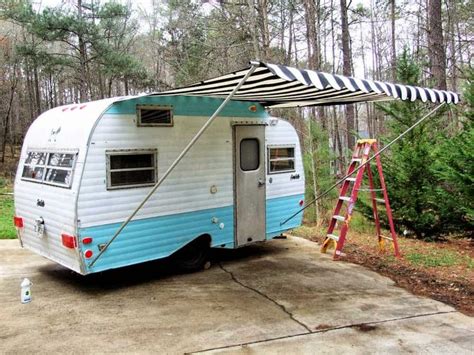 Stitch each fold in place. 10 DIY Camper Awning Ideas To Save A Lot of Money | Camper ...