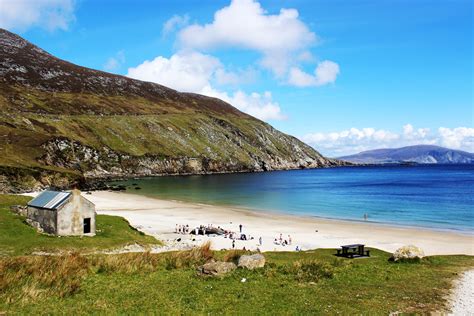 7 Of The Best Beaches In Ireland The Drivers Guide Ireland S