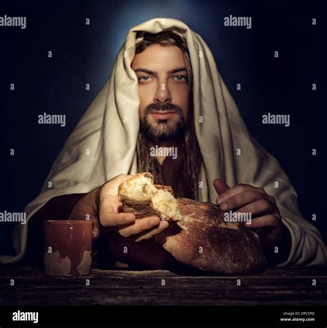 The Last Supper, Jesus breaks the bread Stock Photo - Alamy
