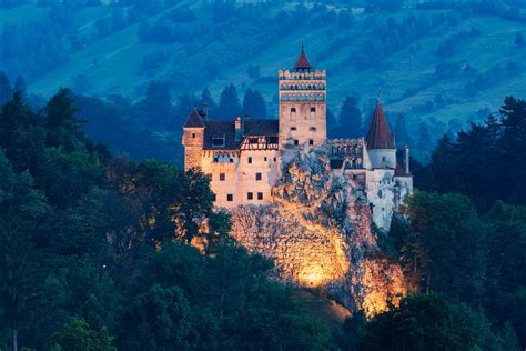 Travellers Can Get Vaccinated At Draculas Castle In Romania