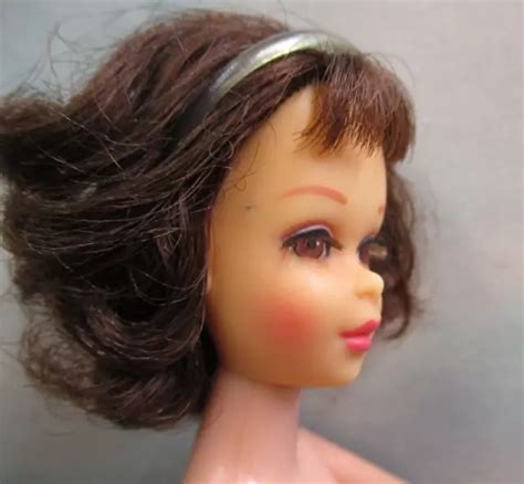 VINTAGE MOD BARBIE TwistN Turn Brunette Francie Doll PicClick