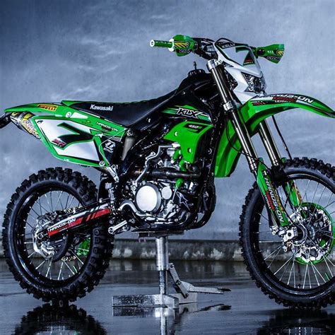 Would consider swap for 2013 or newer 250f/450f of similar value. Review of Kawasaki KLX450R 2019: pictures, live photos ...