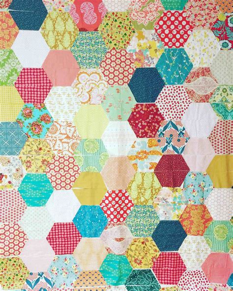 How To Make A Hexagon Quilt With Half Hexies Free Quilt Pattern 5